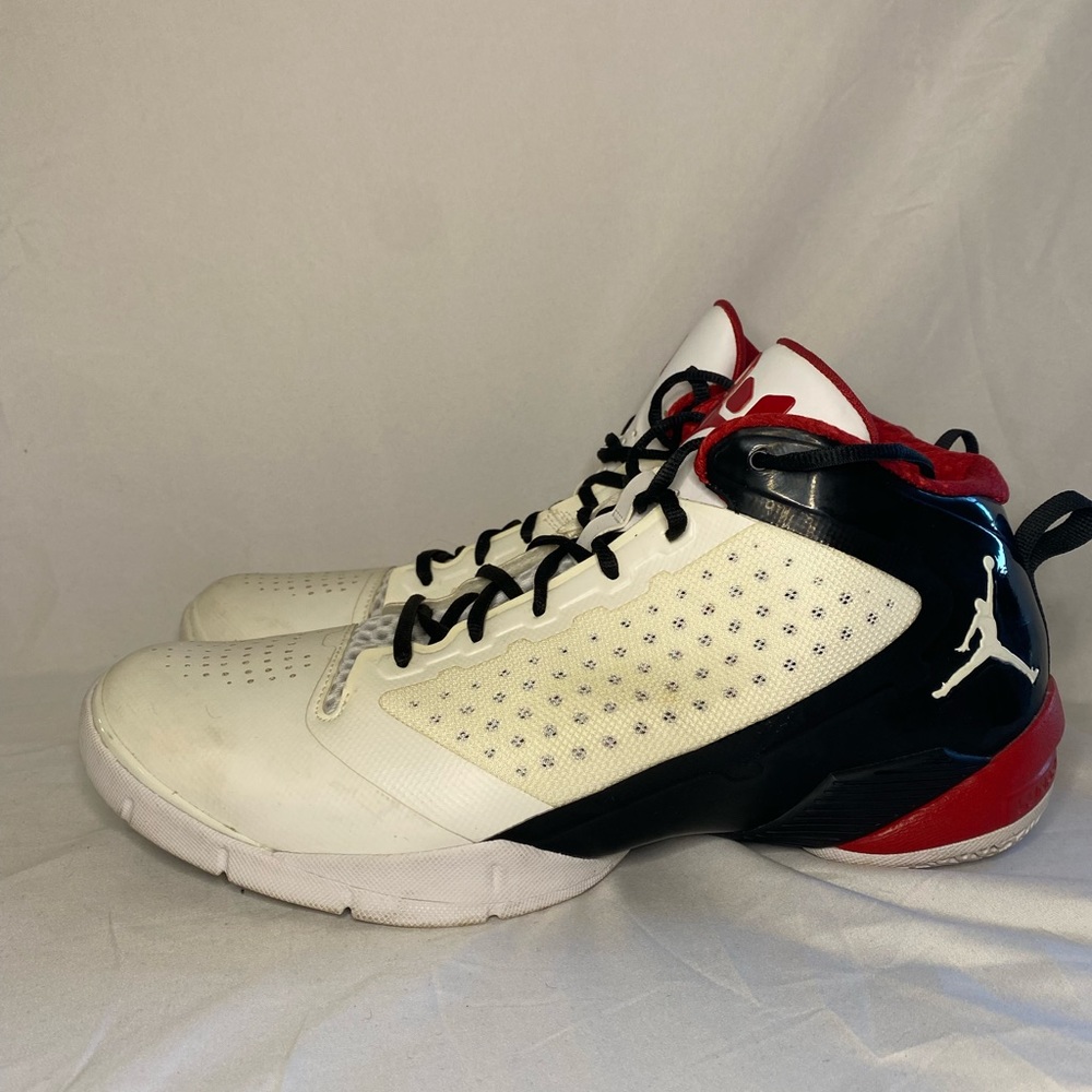 Jordan Flywade 2 Basketball Shoe